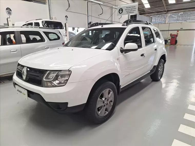 Renault Duster Branco 11