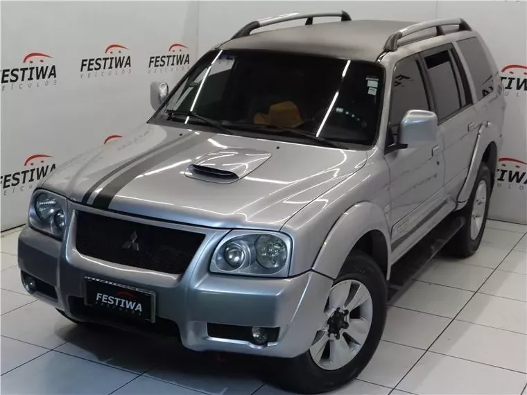 Mitsubishi Pajero Sport Prata 8