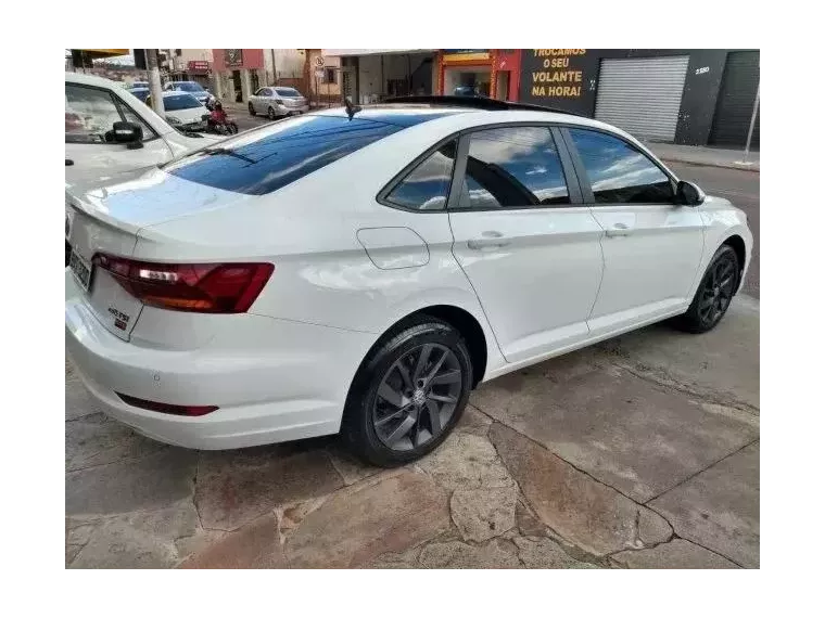 Volkswagen Jetta Branco 2