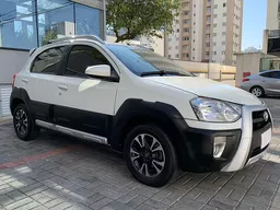 Etios Cross