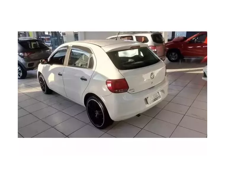 Volkswagen Gol Branco 4