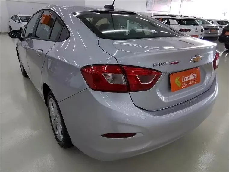 Chevrolet Cruze Prata 2