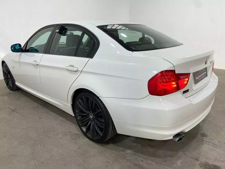 BMW 320i Branco 5