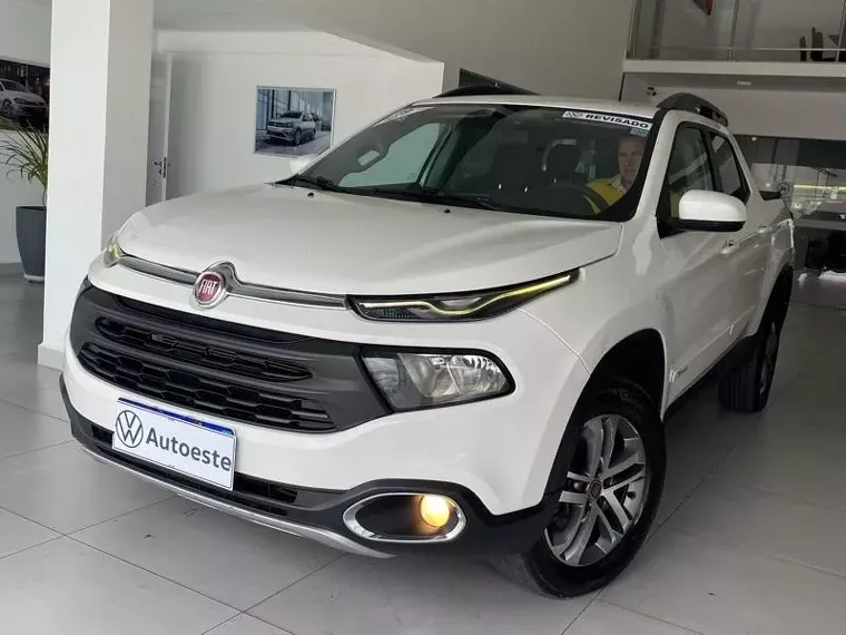 Fiat Toro Branco 1