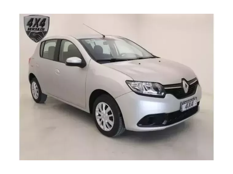 Renault Sandero Prata 5