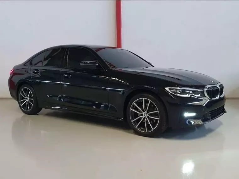 BMW 320i Preto 5