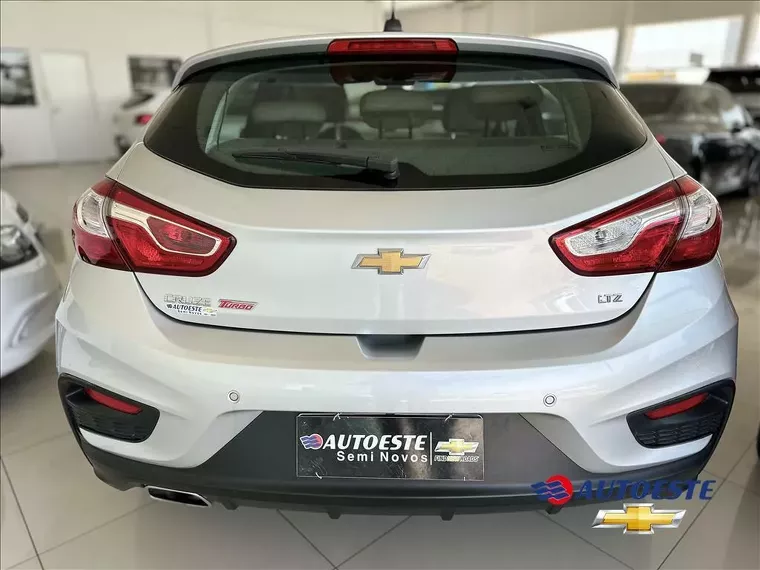 Chevrolet Cruze Prata 8