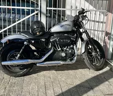 Sportster 883