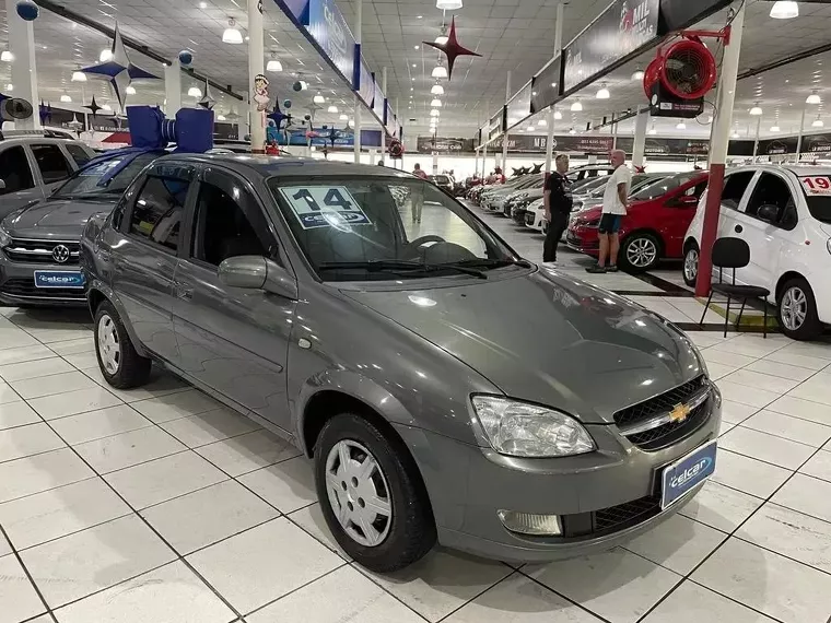 Chevrolet Classic Cinza 14