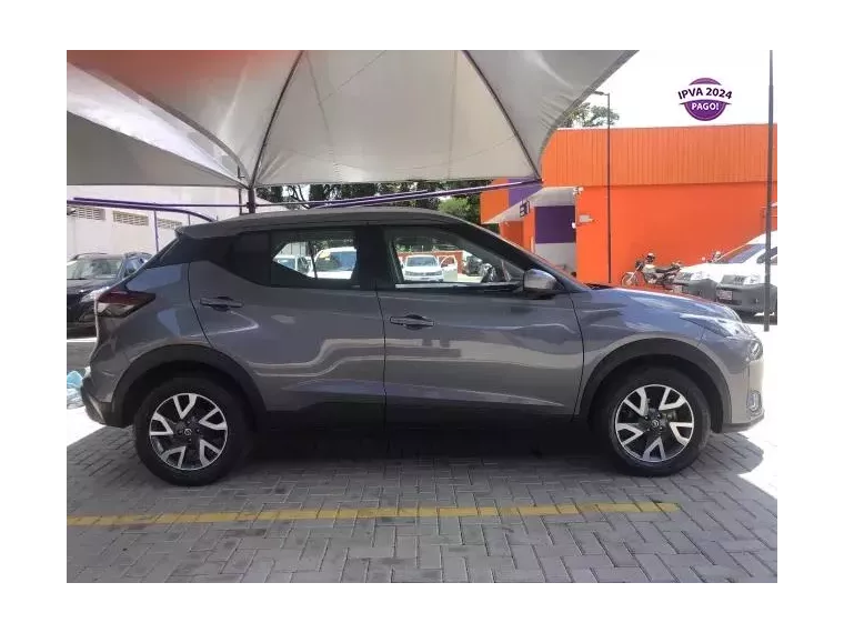 Nissan Kicks Cinza 7