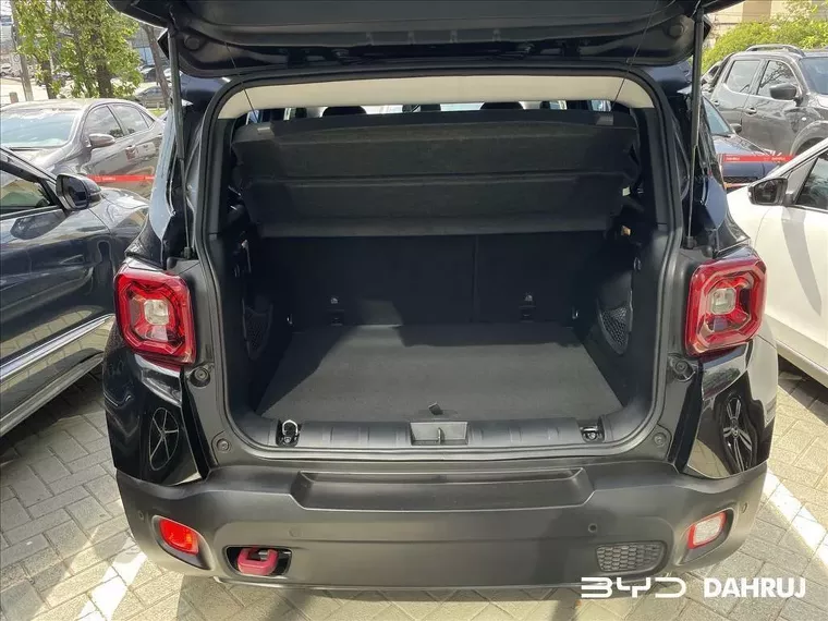 Jeep Renegade Preto 18