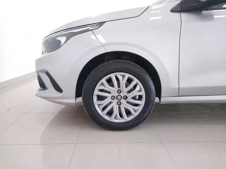 Fiat Argo Prata 8