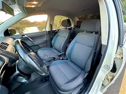 Volkswagen Polo Sedan
