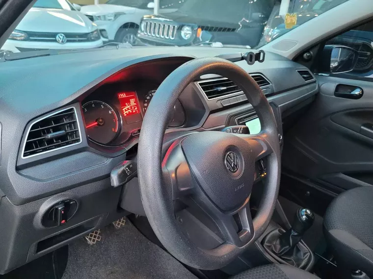 Volkswagen Gol Cinza 1