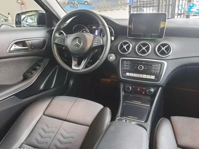 Mercedes-benz GLA 200 Preto 11