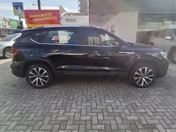 Volkswagen Taos