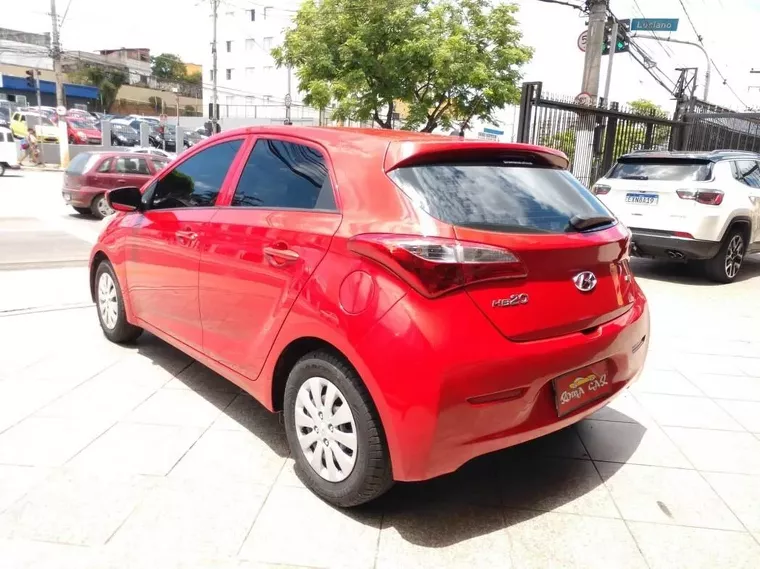 Hyundai HB20 Vermelho 7