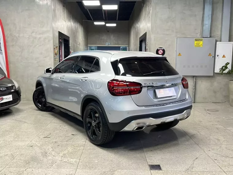 Mercedes-benz GLA 200 Prata 7