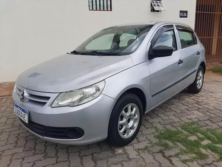 Volkswagen Gol Prata 5