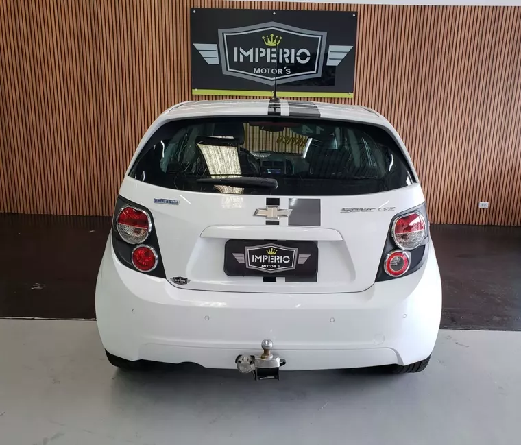 Chevrolet Sonic Branco 11