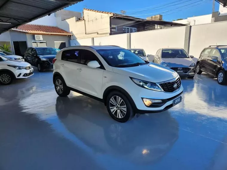 KIA Sportage Branco 10