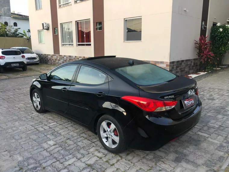 Hyundai Elantra Preto 1