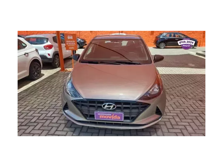 Hyundai HB20 Prata 4