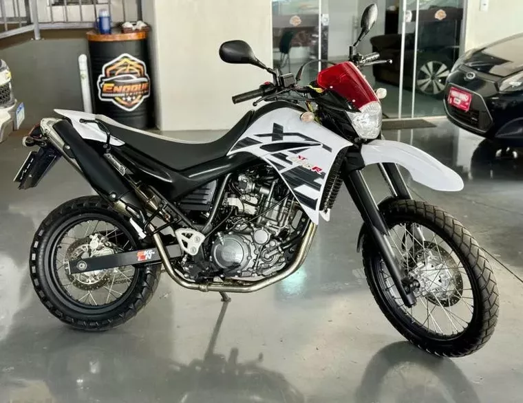 Yamaha XT 660 Branco 1