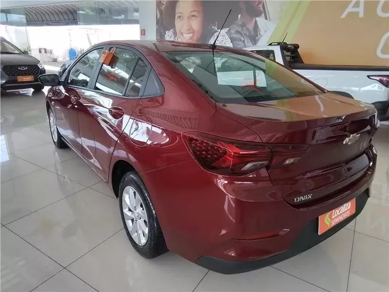 Chevrolet Onix Vermelho 6