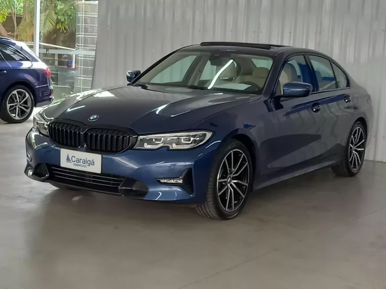 BMW 320i Azul 21