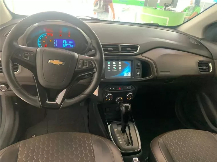 Chevrolet Prisma Preto 7