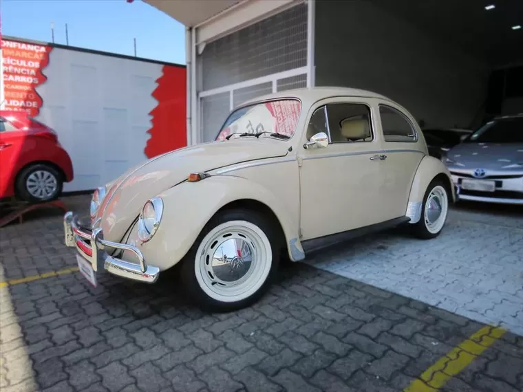 Volkswagen Fusca Bege 13