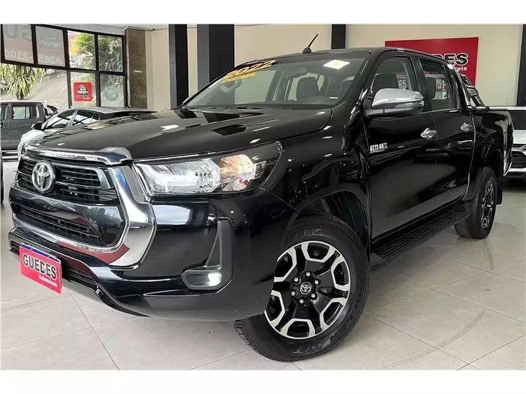 Toyota Hilux Preto 13