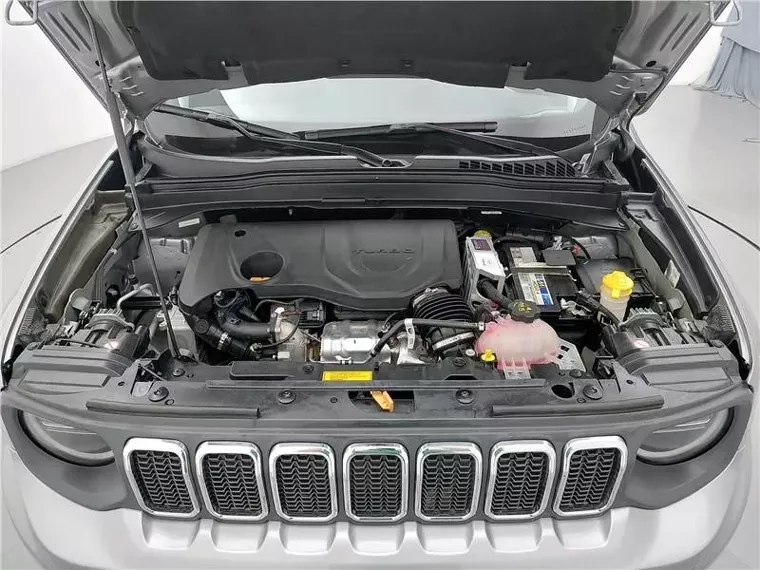 Jeep Renegade Prata 3