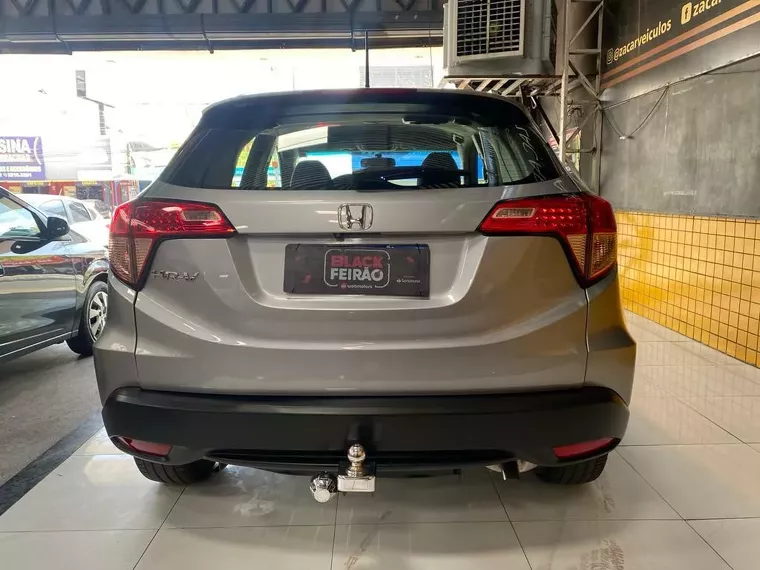 Honda HR-V Prata 9