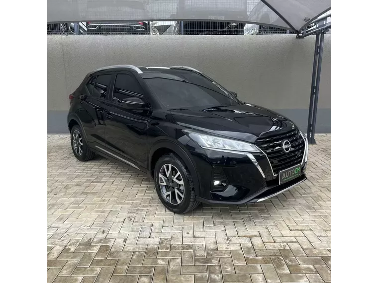 Nissan Kicks Preto 3