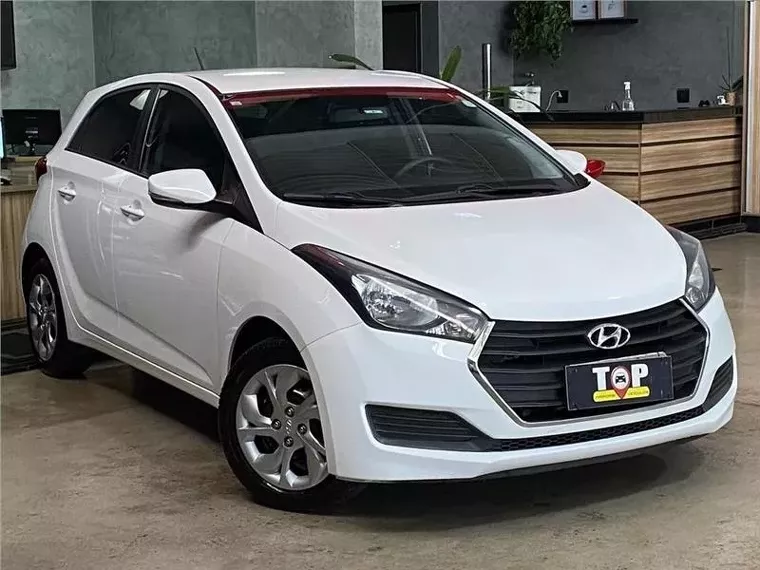 Hyundai HB20 Branco 4