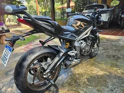 Triumph Street Triple