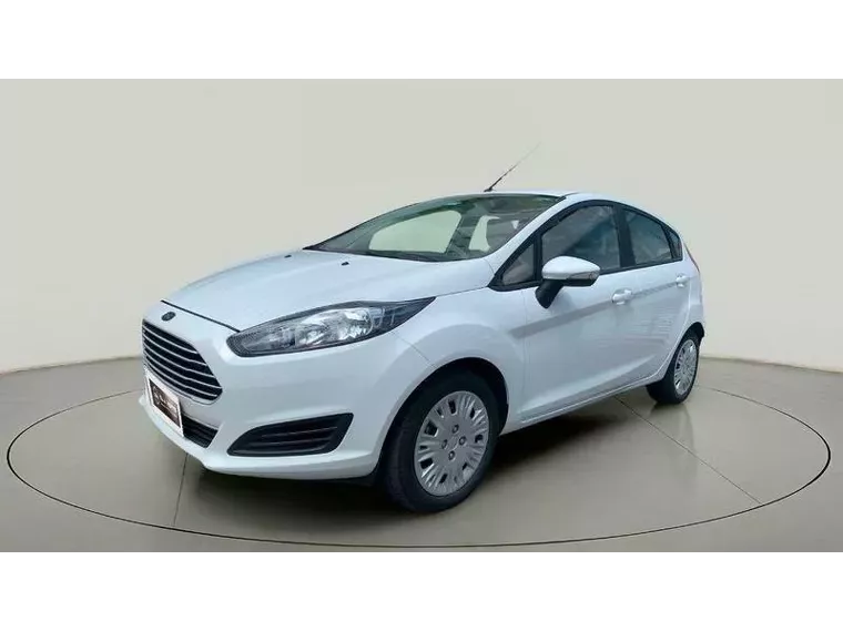 Ford Fiesta Branco 1