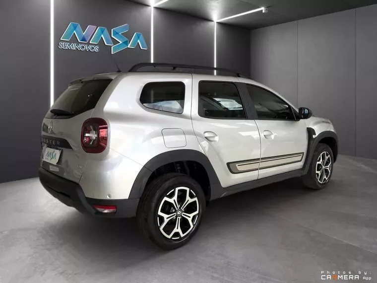 Renault Duster Prata 14