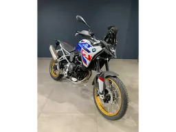 F 900 GS