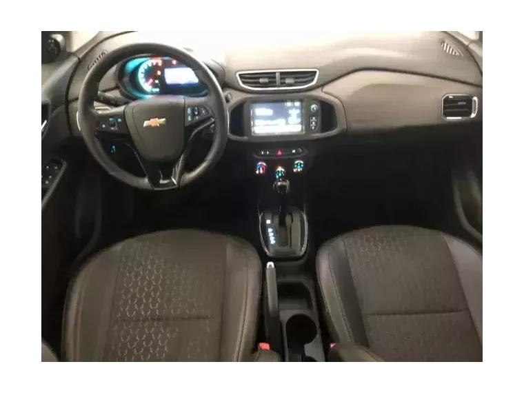 Chevrolet Prisma Branco 7