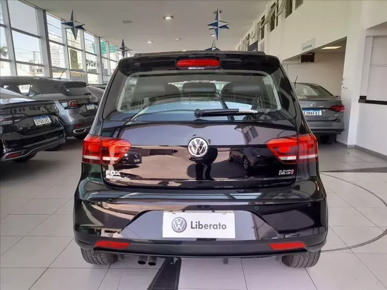 Volkswagen Fox Preto 6