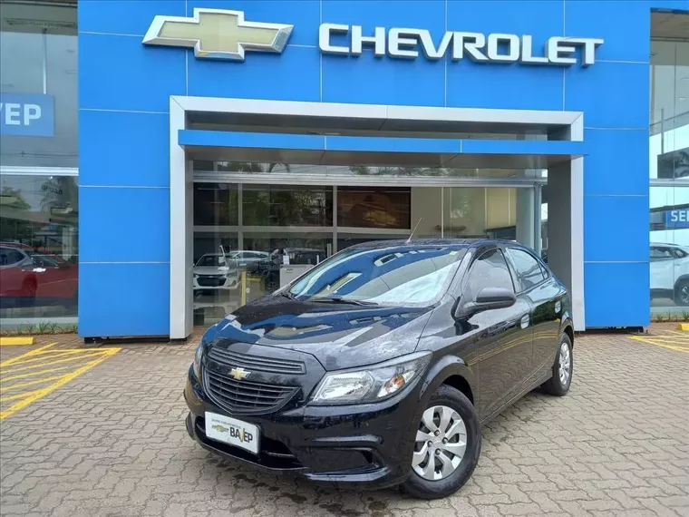 Chevrolet Onix Preto 3