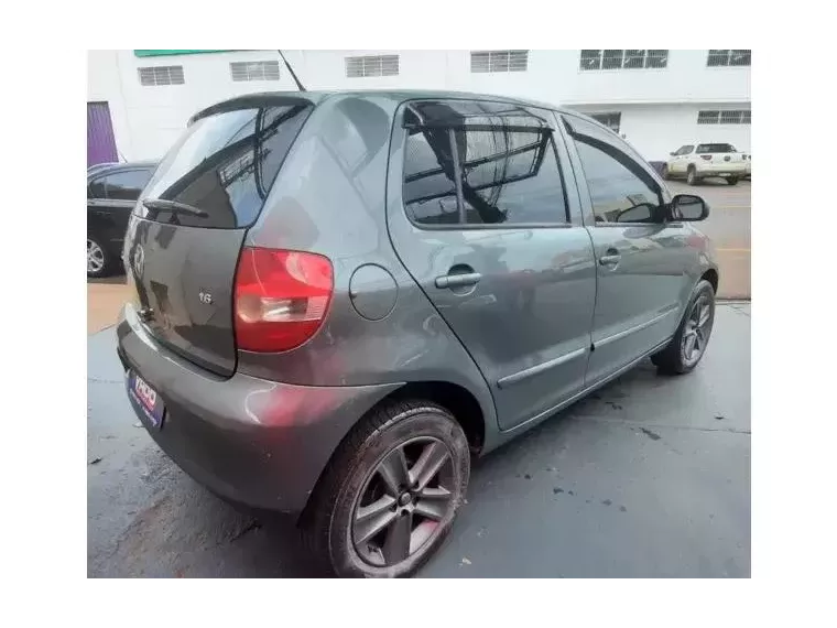 Volkswagen Fox Cinza 1