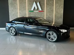 BMW 750i