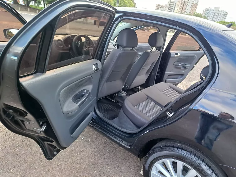 Volkswagen Voyage Preto 2