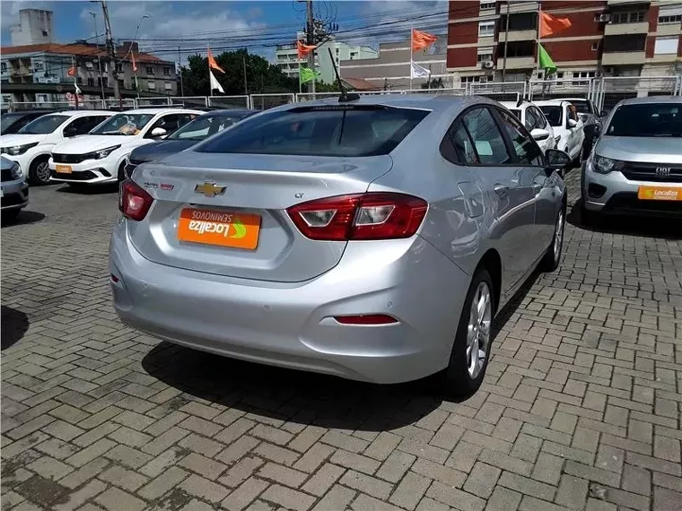 Chevrolet Cruze Prata 2