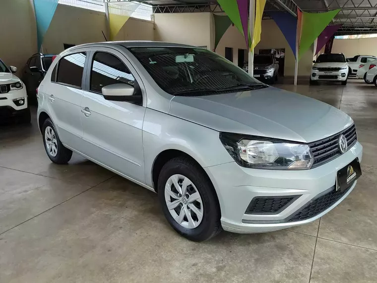 Volkswagen Gol Prata 10