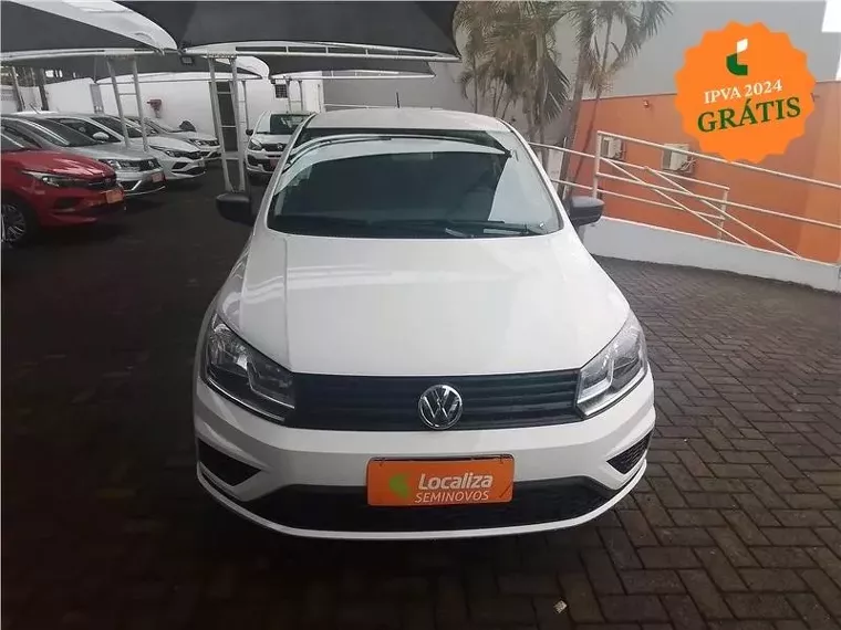 Volkswagen Voyage Branco 4